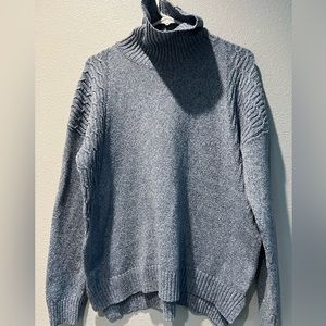 EVOLUTION BY CYRUS
Madi Marled Yarn Turtleneck Sweater Light Blue size XL